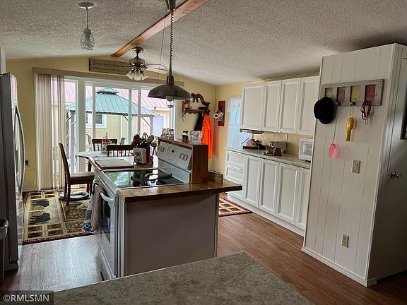 5th image of 604 Milltown Ave N