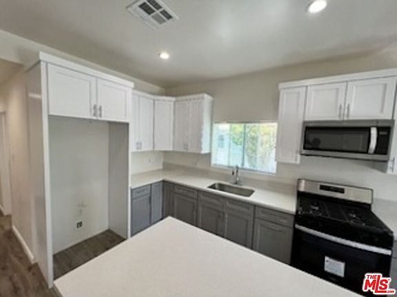 2nd image of 10650 El Dorado Ave