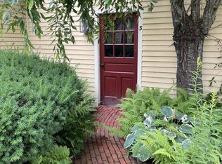 9 Newport Rd SUITE 3, New London, NH 03257