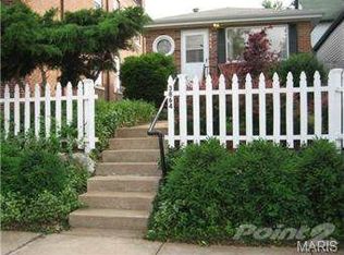 3865 Fairview Ave, Saint Louis, MO 63116