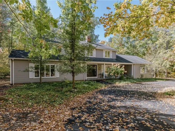 7850 Mayfield Rd, Gates Mills, OH 44040
