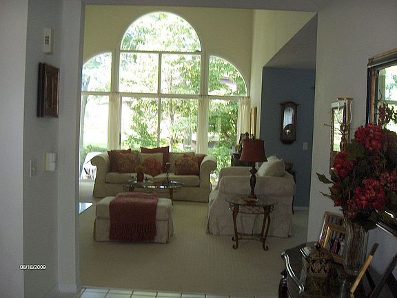 Entry to Living Room