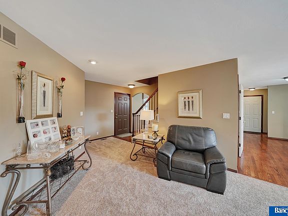 5th image of 8055 Leighton Ave