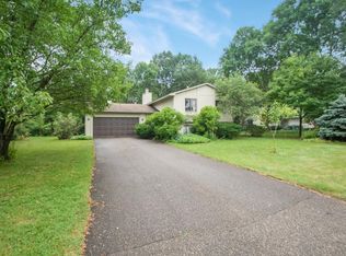 16005 26th Ave N, Plymouth, MN 55447