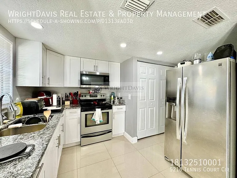 5216 Tennis Court Cir — Photo 12