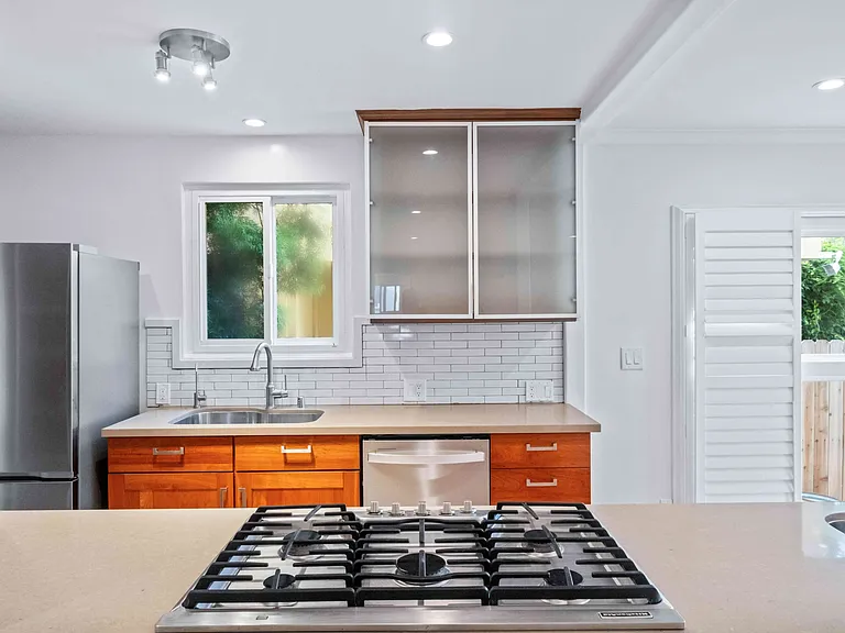 332 S Rexford Dr #1 — Photo 12