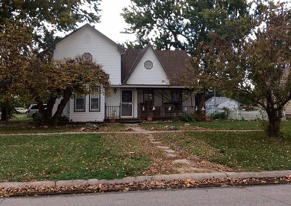 Front with covered porch