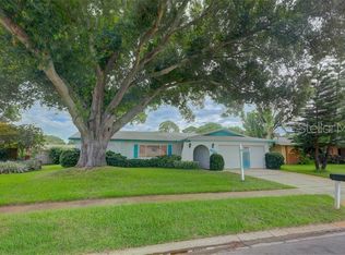 12479 Monarch Cir, Seminole, FL 33772
