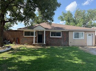 122 E Lincoln St, Hollis, OK 73550