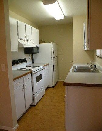 3rd image of 1847 S 14th St W APT C