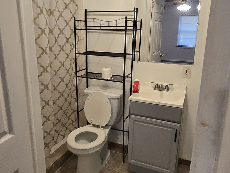 4085 Canby Ln — Photo 4