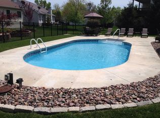 5 Fishers Hill Dr, Saint Peters, MO 63376