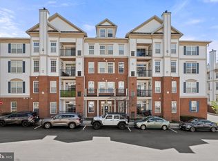 11623 Cavalier Landing Ct UNIT 404, Fairfax, VA 22030