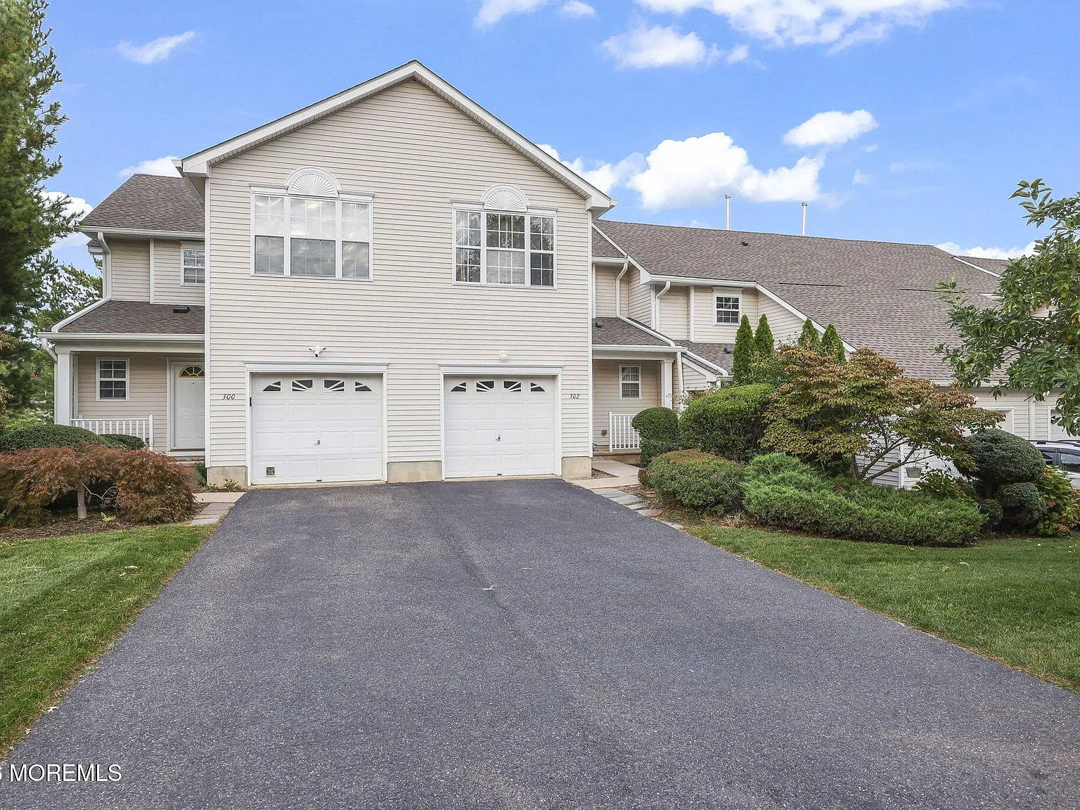 3 bed, 2.5 bath, 1466 sqft, $3,500 — Photo 2