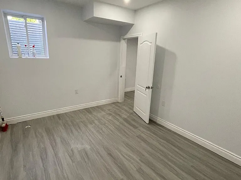 63 Treeline Blvd — Photo 10