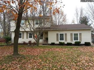 1723 Alverne Dr, Poland, OH