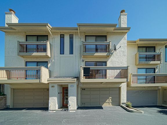 2nd image of 604 Stonegate Dr #18