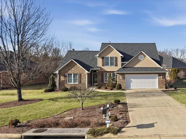 806 Mahone Dr, Winchester, VA 22601