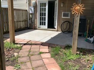 15389 Gatehouse Ter, Woodbridge, VA 22191