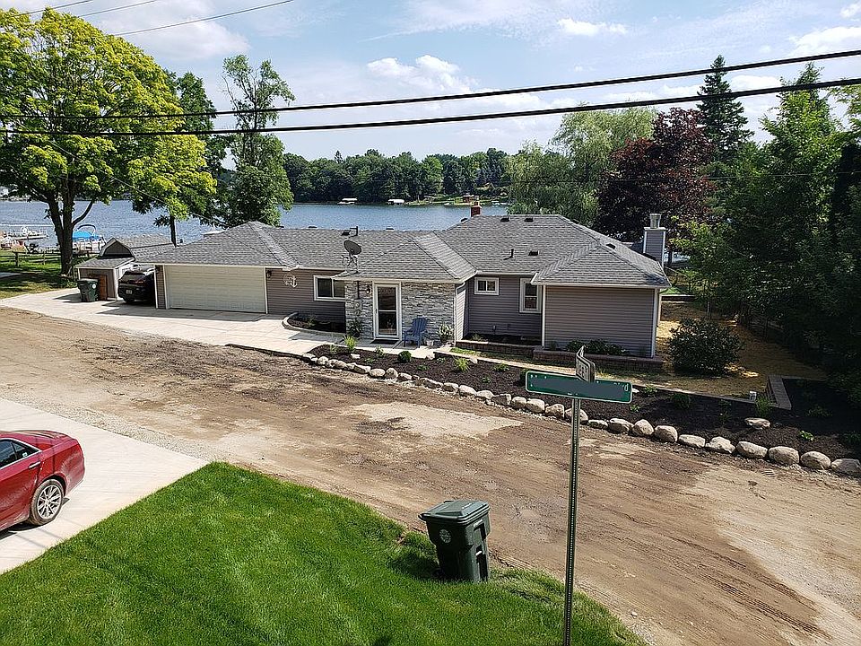 602 N Long Lake Blvd, Lake Orion, MI 48362 | Zillow