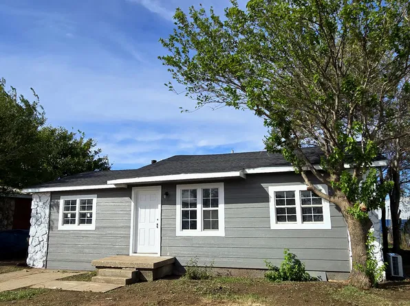 1401 E Cottonwood St, Altus, OK 73521