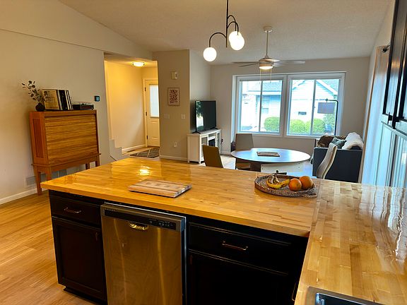 5th image of 8A Oak Rd #A