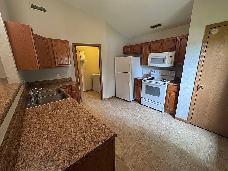 29 Boone Crossing Dr — Photo 6