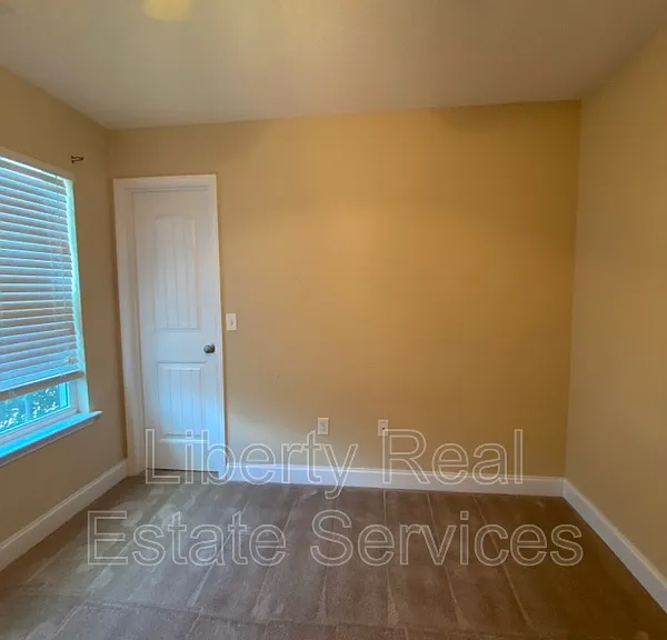 178 Winchester Way SE — Photo 6