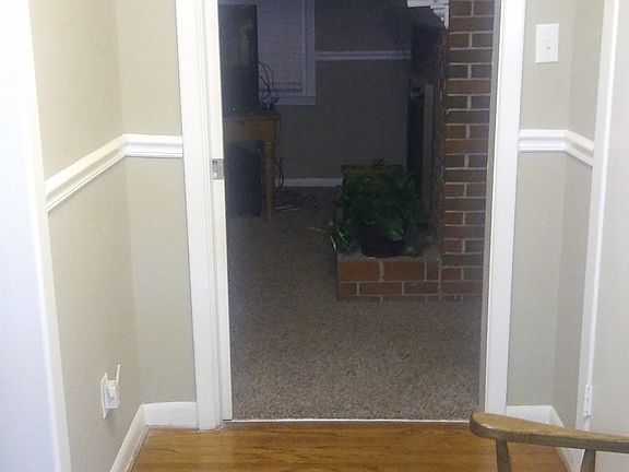 4th image of 120 Holly Dr