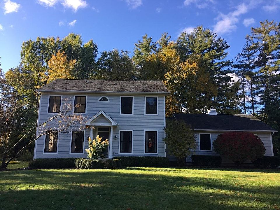 1st image of 10 Peabody Pl