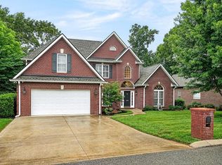 108 Eighteen Grand Pl, Cookeville, TN 38506