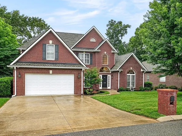 108 Eighteen Grand Pl, Cookeville, TN 38506