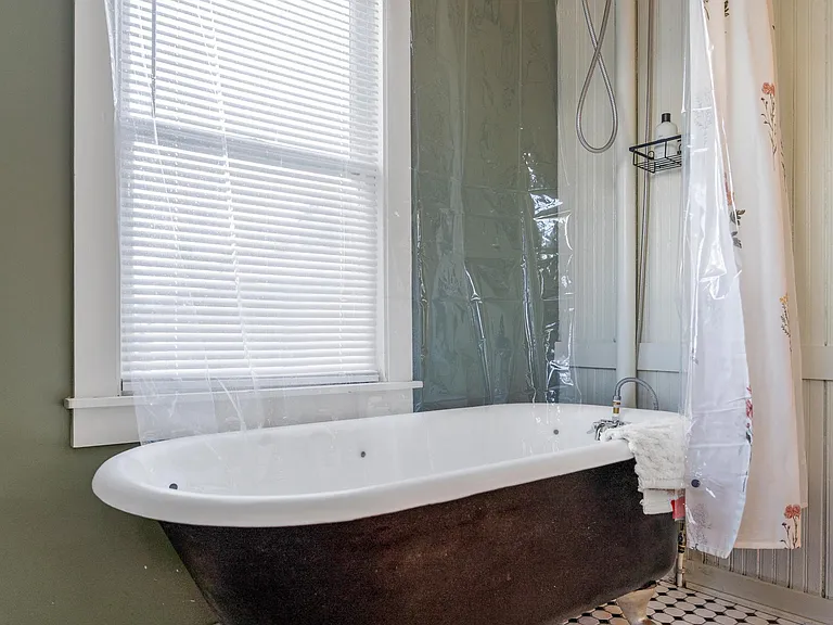25 W 18th St #1 — Photo 22