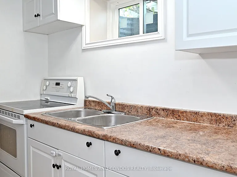 27 Marlena Dr — Photo 22