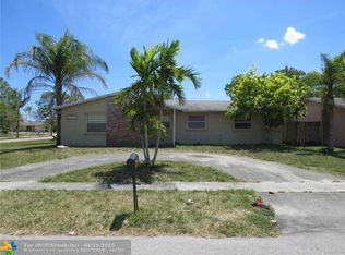 6710 NW 26th St, Margate, FL 33063