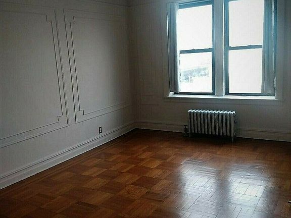 2nd image of 24-60 32nd St #D14