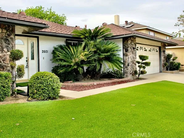 2601 Middlesex Pl, Fullerton, CA 92835