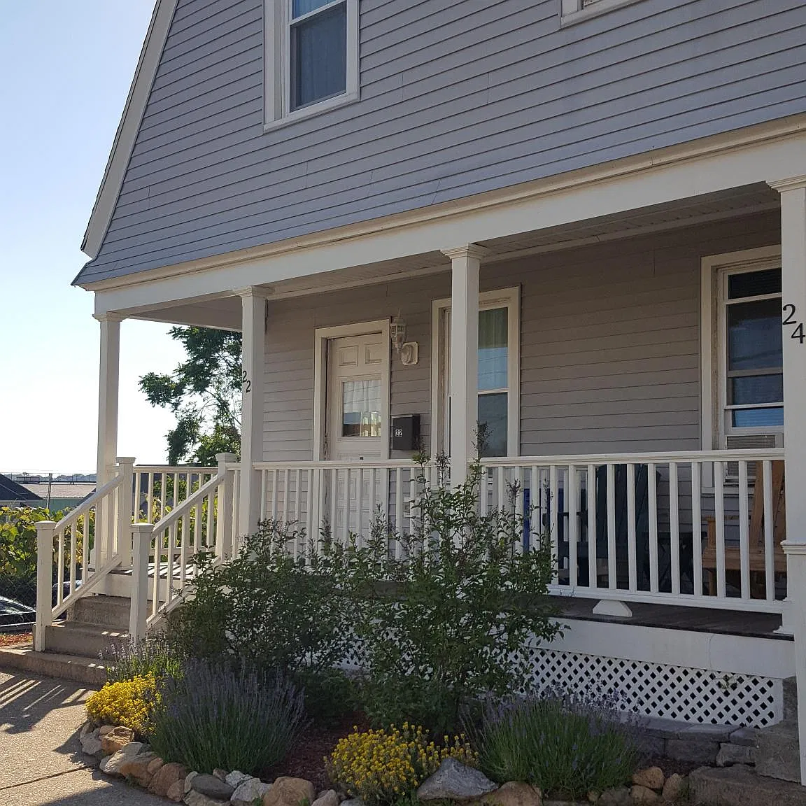 2 bed, 1200 sqft, $1,750 — Photo 1