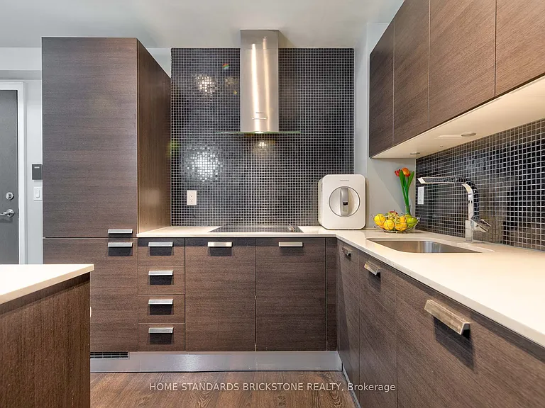 9 Bogert Ave #2304 — Photo 7