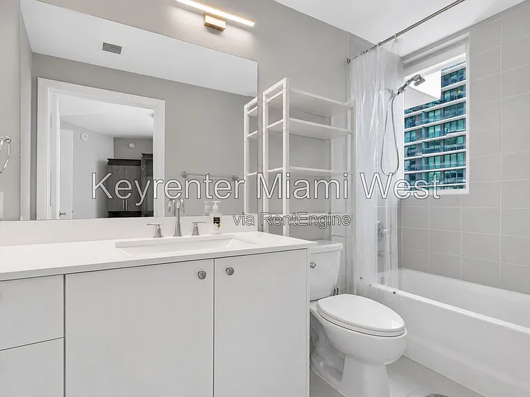 60 SW 13th St #3800 — Photo 25