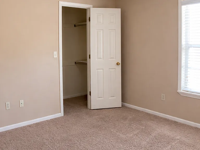 2 Bed 1.5 Bath Townhomes — Photo 10