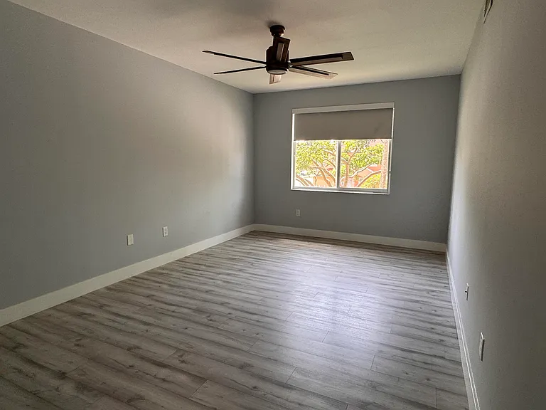6936 SW 39th St #D203 — Photo 36