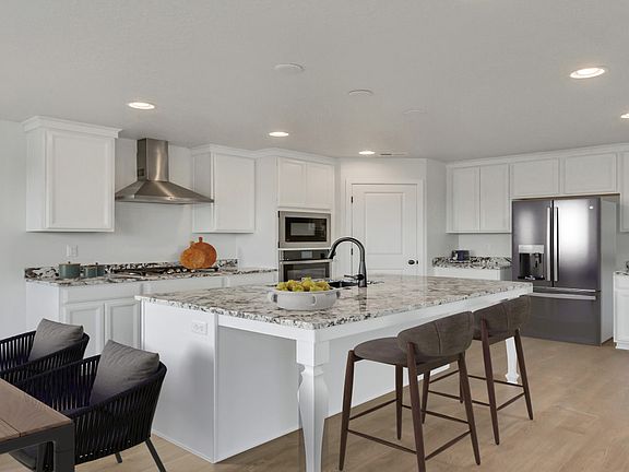 4th image of 3106 S Lakeshore Dr