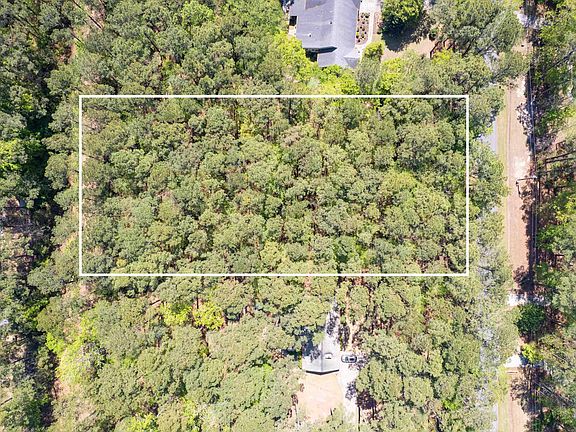 3rd image of 53 Sunfield Dr.