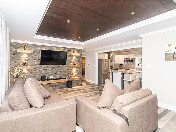 5th image of 2206 S Green Rock Ln