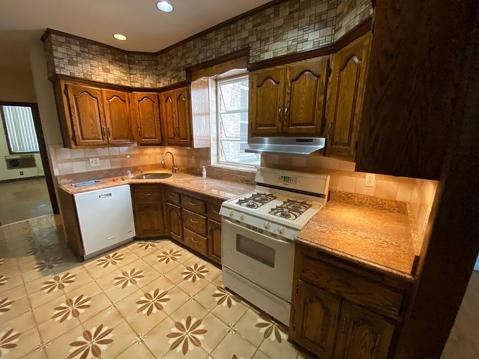 1st image of 1335 66th St #1