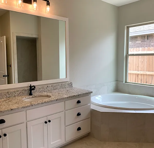 1314 Solomon Ln — Photo 2