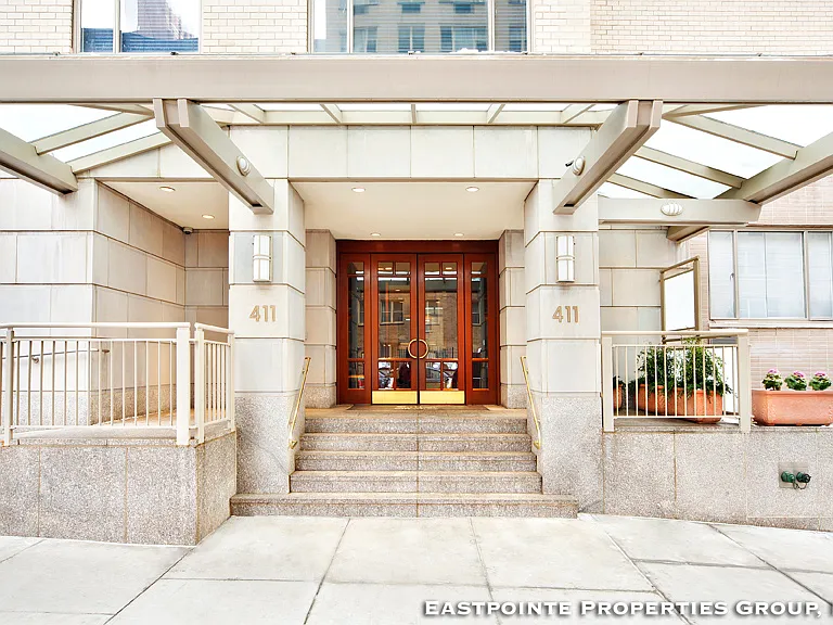 411 E 53rd St #12J — Photo 1