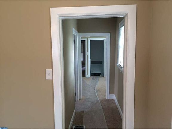 5th image of 6893 Woodland Ave