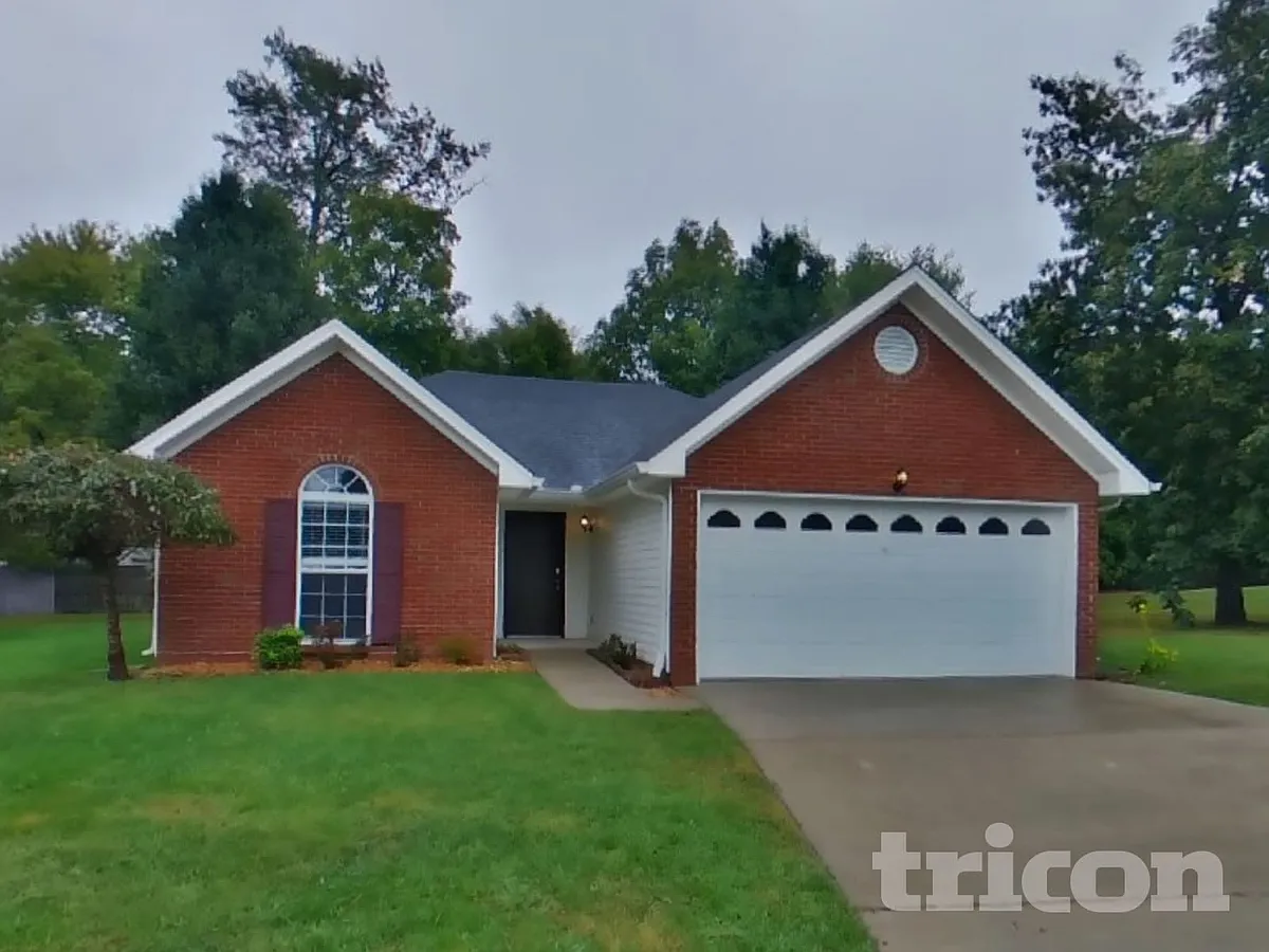 Building Photo - 212 Dorchester Dr